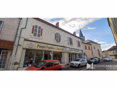 propriété comprenant 3 lots