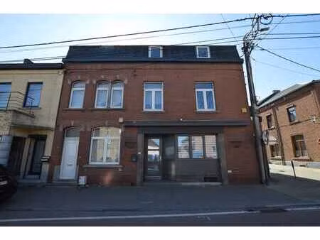 immeuble de 3 appartements
