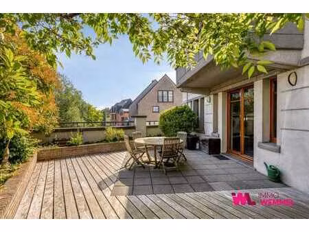 splendide appartement avec grande terrasse sur la place mar