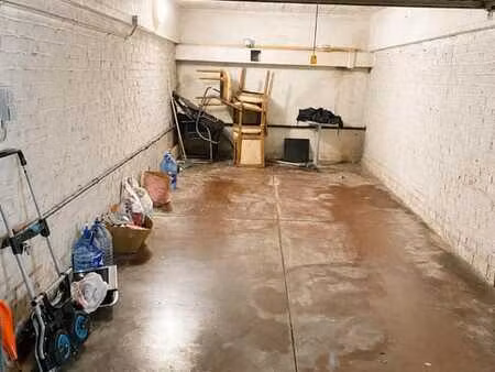 box garage à vendre à auderghem  avenue de la héronnière