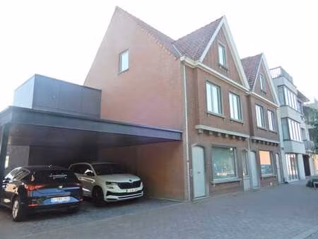 halfopen woning te wingene/ruiselede.