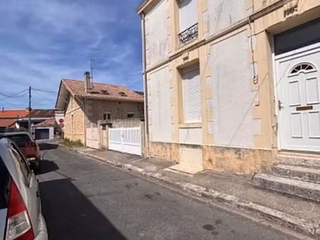 location maison 4 pièces 90 m² à bergerac (24100)  880 €