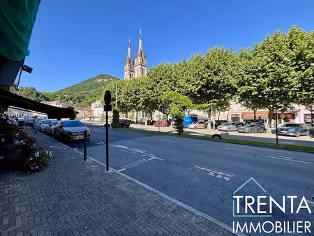 location locaux professionnels 0 pièces 178 m² à voiron (38500)  1 200 €