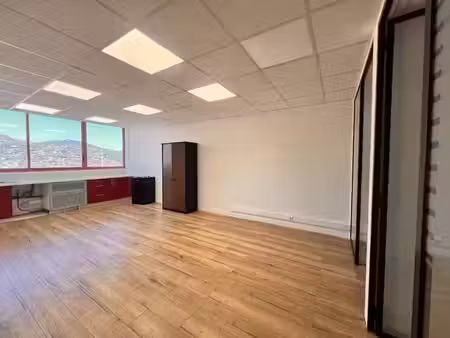 location locaux professionnels 0 pièces 168.59 m² à grasse (06130)  2 927 €