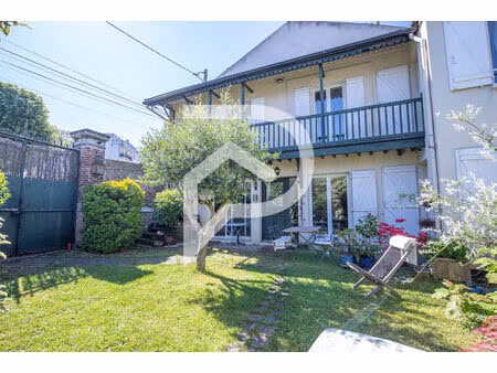 maison clamart 6 pièce(s) 137 m2