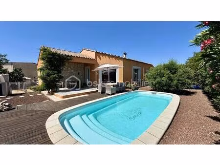 villa d’exception de plain-pied – 142 m² – terrain de plus de 2000 m² avec piscine – monts