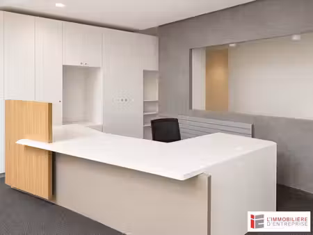 vente bureaux lannion 22300 207m²