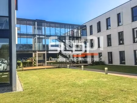 location bureaux 188 m² à 1 913 m²