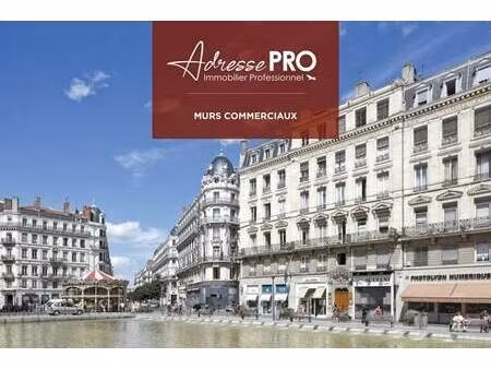 vente pop-up store lyon 05 69005 71m²
