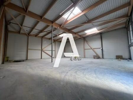 location local d’activités courtry 77181 691m² à 4459m²