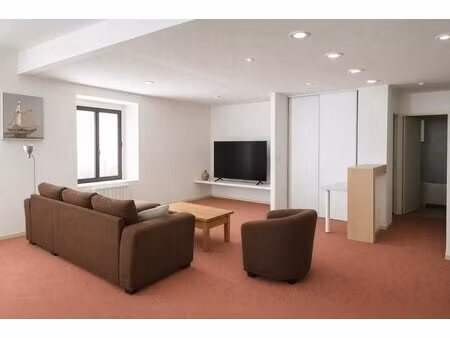 appartement de 7 pièces de 172 m² à orthez