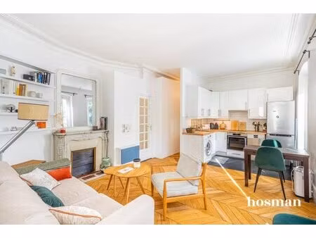 appartement 2 pièces de 36m² - parquet en point de hongrie - boulevard de magenta  paris
