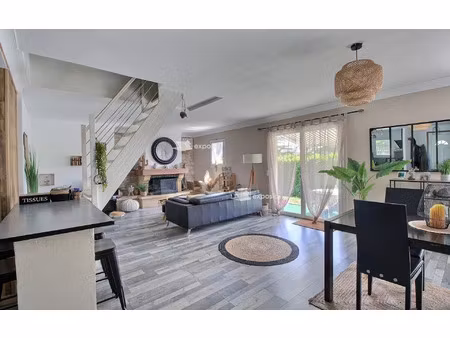 maison arrien 102.79 m² t-4 à vendre  215 000 €