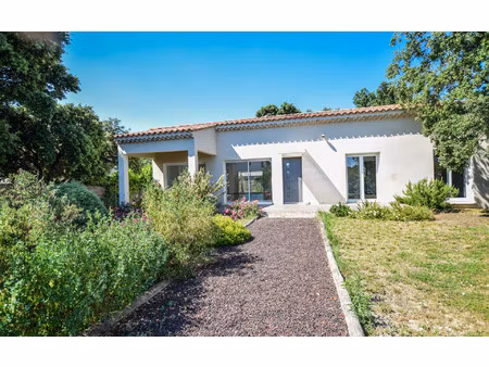 maison rochefort-du-gard m² t-5 à vendre  545 000 €