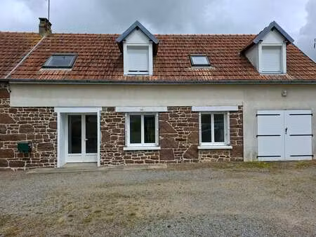location maison à saint-aubin-des-préaux (50380) : à louer / 85m² saint-aubin-des-préaux