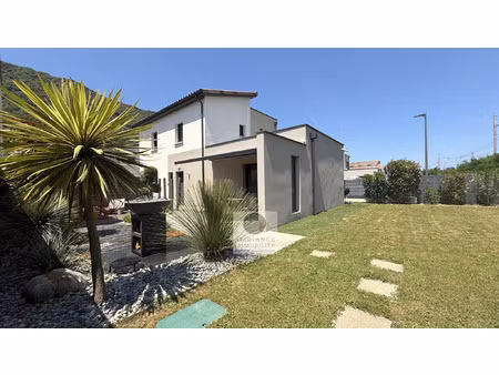vente maison 5 pièces 115 m² guilherand-granges (07500)