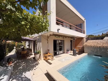 vente maison 7 pièces 140 m² évenos (83330)