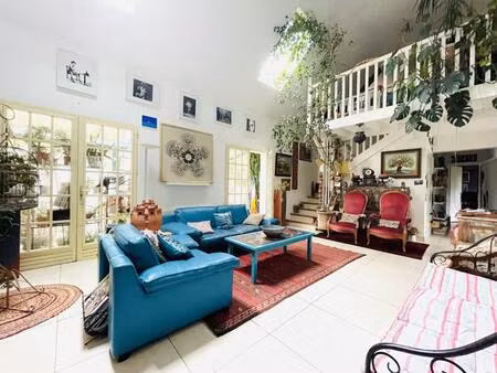 magnifique maison 210 m² jardin et garage 2 pl. villecresnes