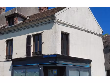 immeuble nemours m² t-4 à vendre  314 000 €