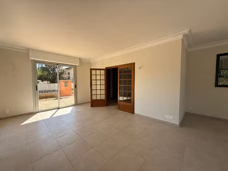 a loeur - portet sur garonne - maison t6 de 155 m² rénovée  avec cuisine équipée  climatis