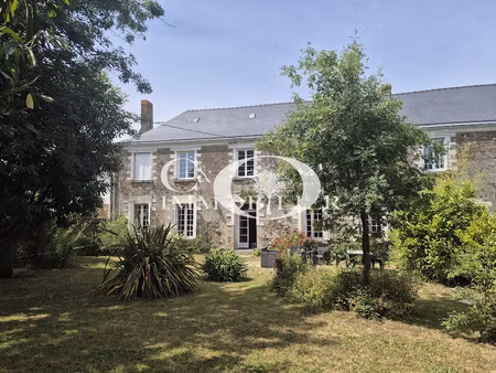 maison 6 pièces 163 m2
