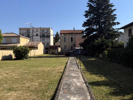 maison 147 m2 avec jardin constructible et garages - chate