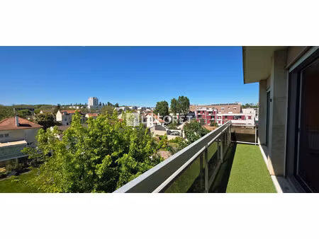 appartement saint-denis 4 pièce(s) 80.25 m2