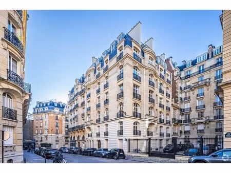 location bureaux 130 m²