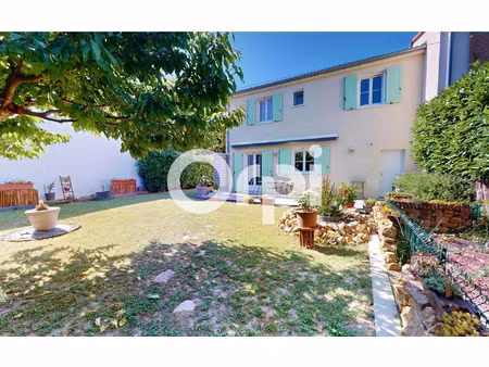 maison bron 96 m² t-5 à vendre  395 000 €