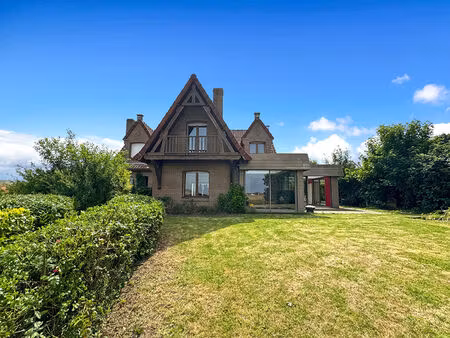 belle maison indépendante 212 m2