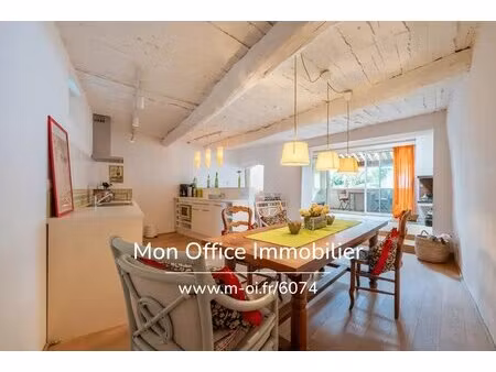 référence : 6074-anc. - maison de village au centre de lourmarin