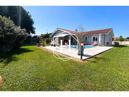 villa saint denis les bourg 5 pièce(s) 134.08 m2