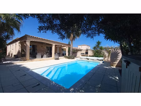 sérignan  belle villa t5 + piscine + dépendance dans quartie
