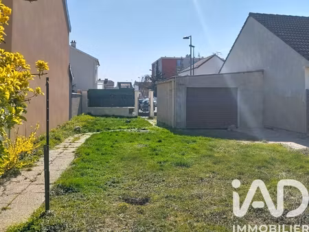 vente terrain à bâtir 244 m²