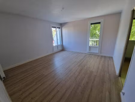 en vente  nevers  appartement nevers 2 pièces 44 m2