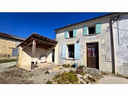 maison à vendre 3 pièces (61m²) ancienne ferme avec dépendances sur 2 770 m² de terrain – 