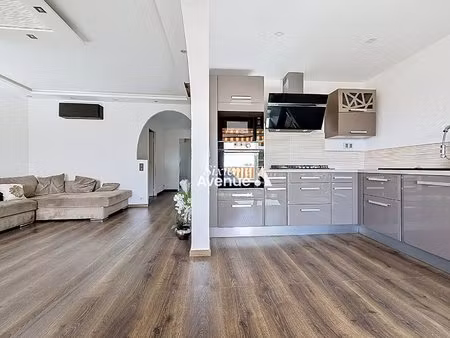 a vendre - appartement grasse 4 pièces de 77 m² - résidence sécurisée avec vue mer et...