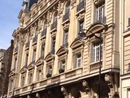 location local d’activités paris 75017 132m²