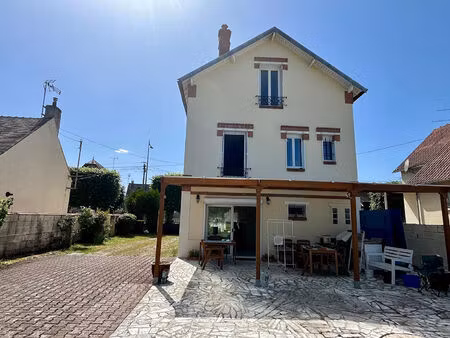 maison amilly 4 chambres