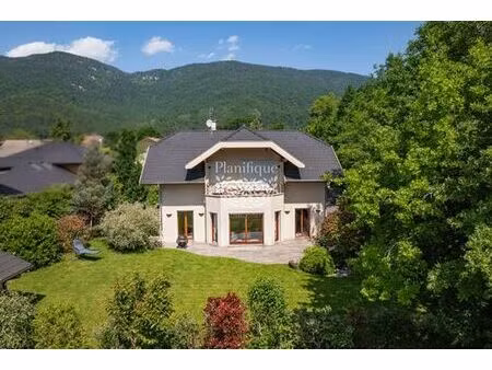 maison de 4 chambres de luxe en vente à divonne-les-bains  auvergne-rhône-alpes
