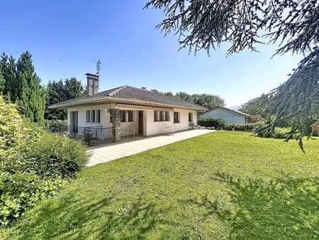 maison de luxe de 4 chambres en vente à neuvecelle  france