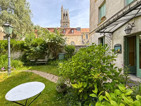immeuble 7 pièces 148 m2