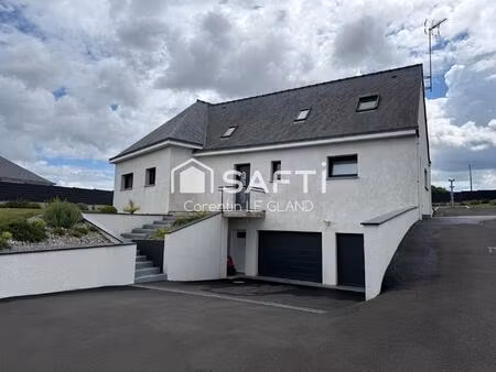 grande maison familiale avec sous-sol