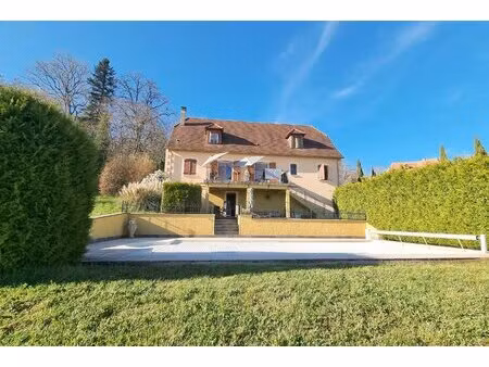 villa périgourdine contemporaine avec 5 chambres
