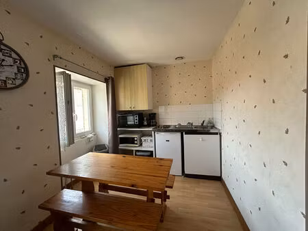 appartement 1 pièces 25 m² à louer civray 86400 ? | era immobilier