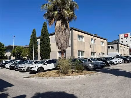 location bureau la valette du var 305 m²