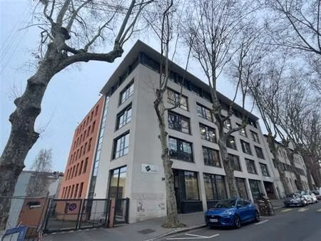 location bureau lyon 9ème (69009) 746 m²