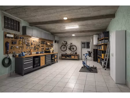 vente commerce 19 m² lagnieu (01150)