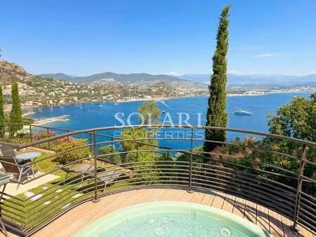 exclusivité charmante villa à théoule avec vue mer baie de cannes