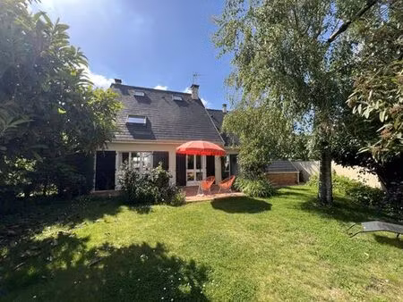 maison de luxe de 5 chambres en vente à saint-aubin-des-bois  france